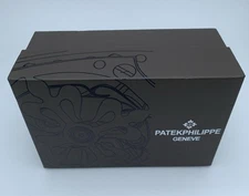 Authentic Patek Philippe wooden watch presentation box. #464