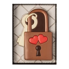 Love Lock Milk Chocolate LOVE GIFT BOX/ Chocolate candy gift boxes
