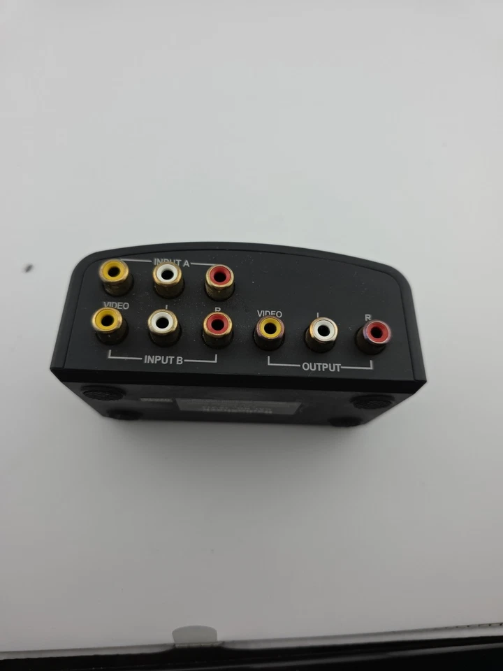 Radio Shack Composite A/V Selector Switch – 2-In 1-Out – Model 15-312 – Tested - Image 3 of 3
