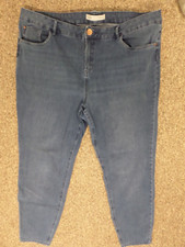 PREMIUM COLLECTION DARK SKINNY  DENIM JEANS SIZE 20  INSIDE LEG 26