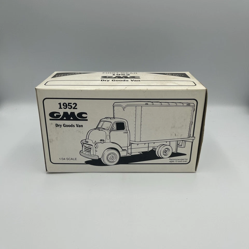 First Gear 19-1066 GMC Graham 1952 Gmc Dry Goods Van - Image 2 of 3