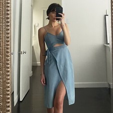 Express Denim Cut-Out Midi Wrap Dress Light Wash Blue Size 00 Retail $80