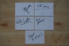 Foreigner "Lou Gramm & Mick Jones" autographs signed (5x) 10x15 cm index cards