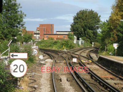 FOTO STRECKENKNOTENPUNKT WESTLICH VON STAINES BAHNHOF 2018