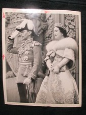 Foto de archivo de prensa vintage del rey Jorge y la reina Isabel visitan Canadá