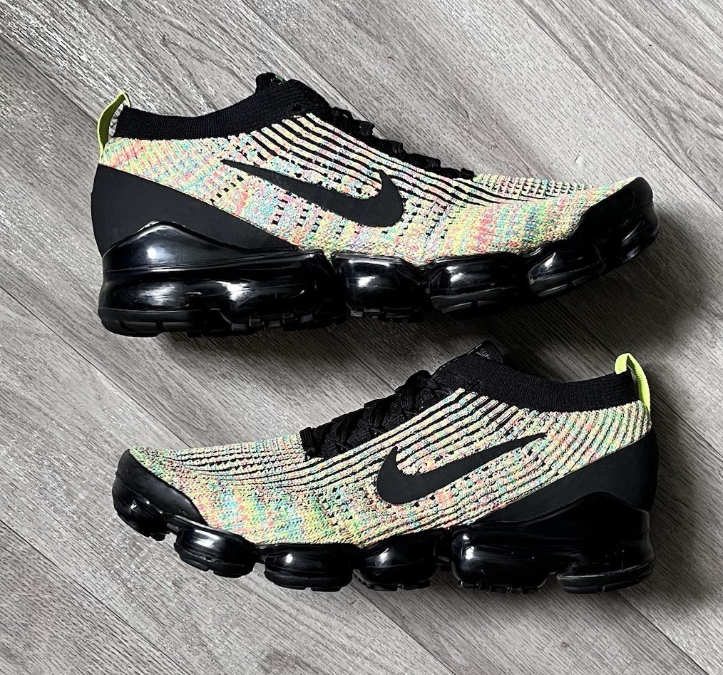 vapormax rainbow flyknit