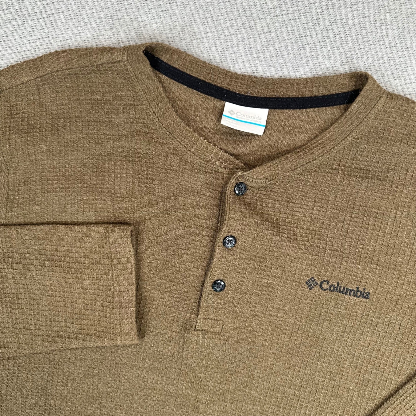 Columbia Henley Long Sleeve Shirt Mens Large Brown Waffle Knit Thermal