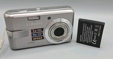 Samsung L700 Digital Camera And Battery.