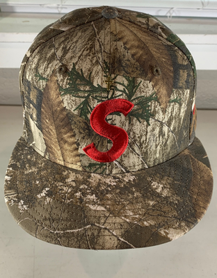 帽子 Supreme NEW ERA 59FIFTY Box Logo 7 5/8 Fitted 7-5/8 New Era 59Fifty x Supreme Hat Cap Camo w/ Red S Logo