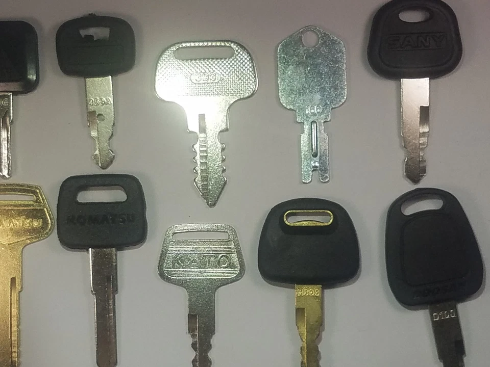 20 Keys Cat,Volvo,Hitachi,John Deere,JCB, Komatsu,Kobelco,Kato,Liugong,Case - Image 3 of 4