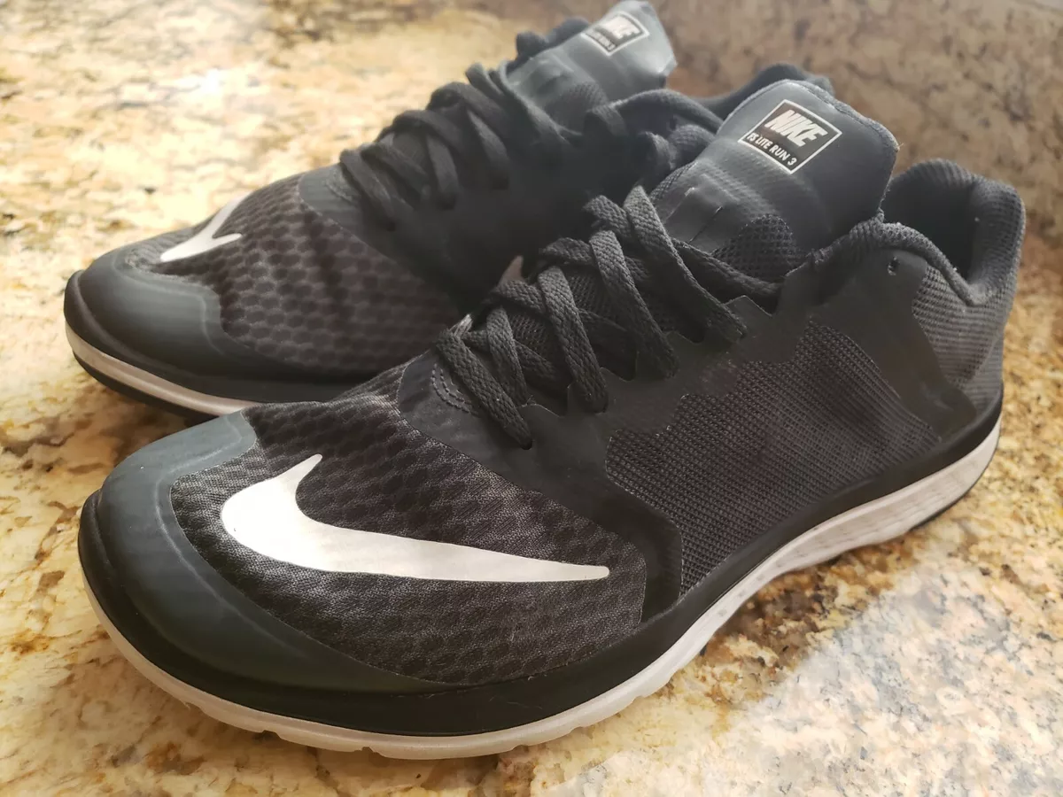 Nike fs lite run 3 womens black and white sales