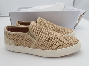steve madden sand sneaker