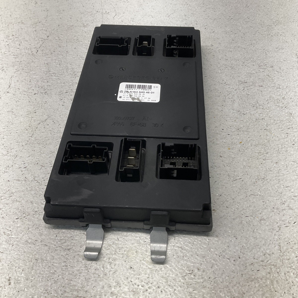 06-13 Mercedes W164 ML320 R350 GL450 Front SAM Control Module 
