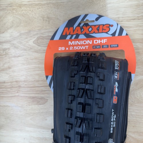 27.5 x 2.50 Maxxis Minion DHF | Vélo Xpress