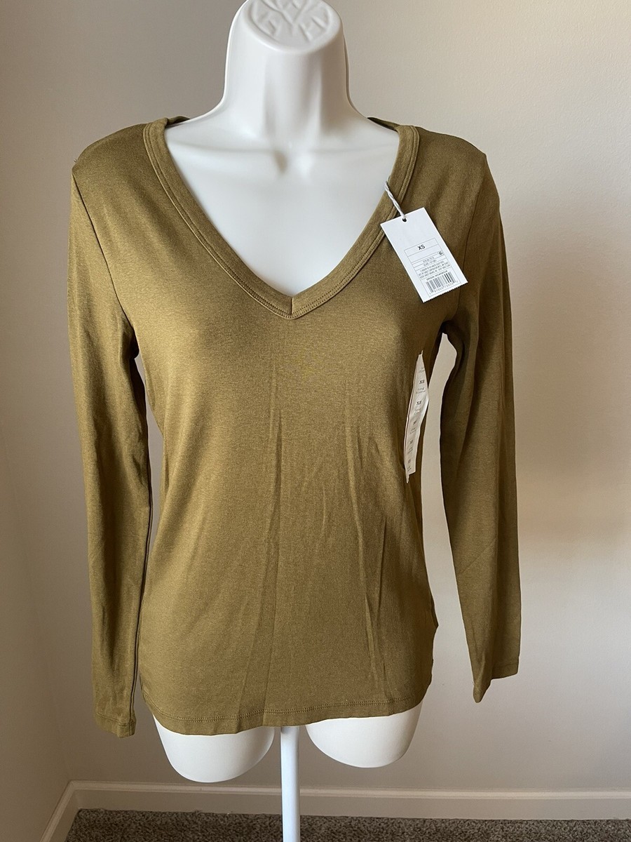 BELL SLEEVE V-BLOUSE - OLIVE BELL SLEEVE V-BLOUSE - OLIVE