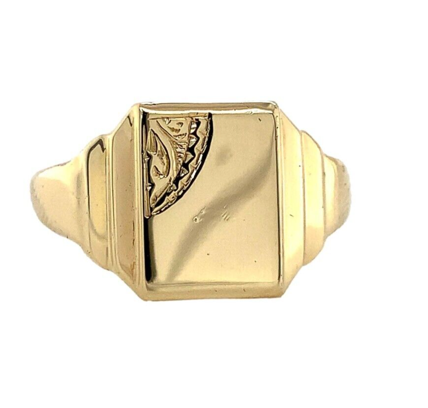9k Yellow Gold Men's Signet Ring with Hand Engraved Detail Size