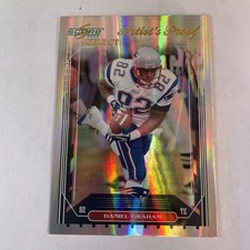 2006 Score Select Football 8