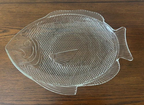 Vintage Anchor Hocking Oven Safe Large Glass Poisson Fish Shape Platter 15"x11"