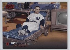 2023 Topps Stadium Club Red Foil Yogi Berra #204 HOF 4o6