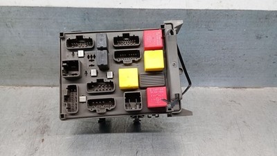8200283802 RELAIS SICHERUNGSKASTEN MULTIFUNKTIONSRELAIS / 5467945 FÜR RENAULT LA