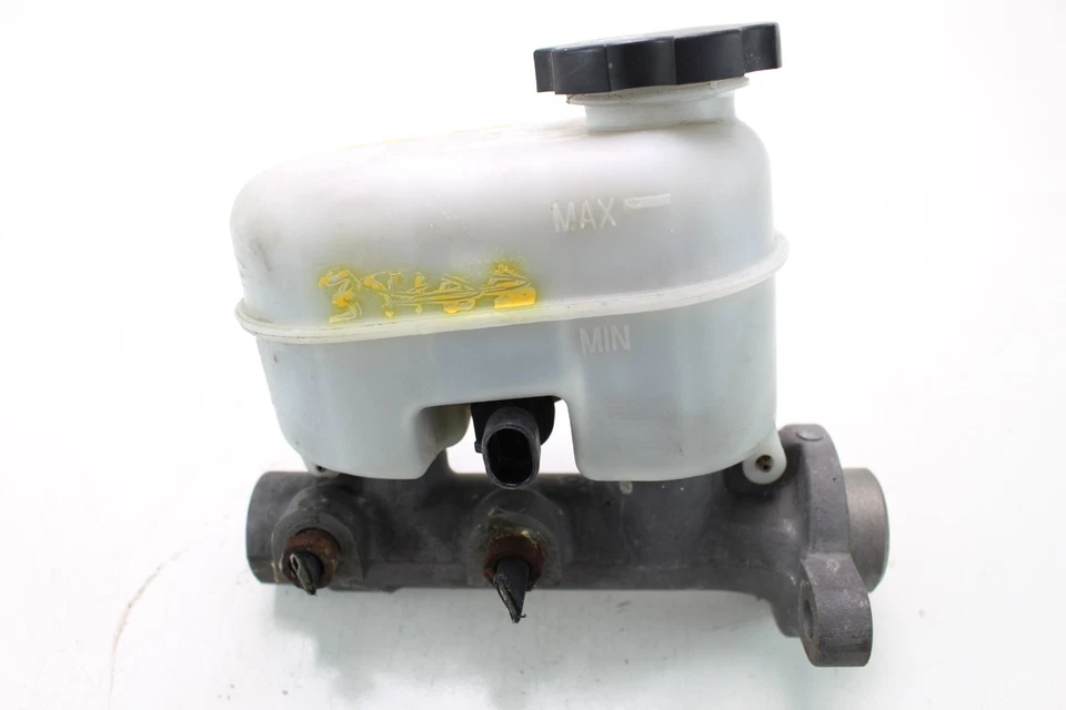 2006-2008 CHEVROLET TRAILBLAZER 4.2L BRAKE MASTER CYLINDER OEM Foto 2 de 4