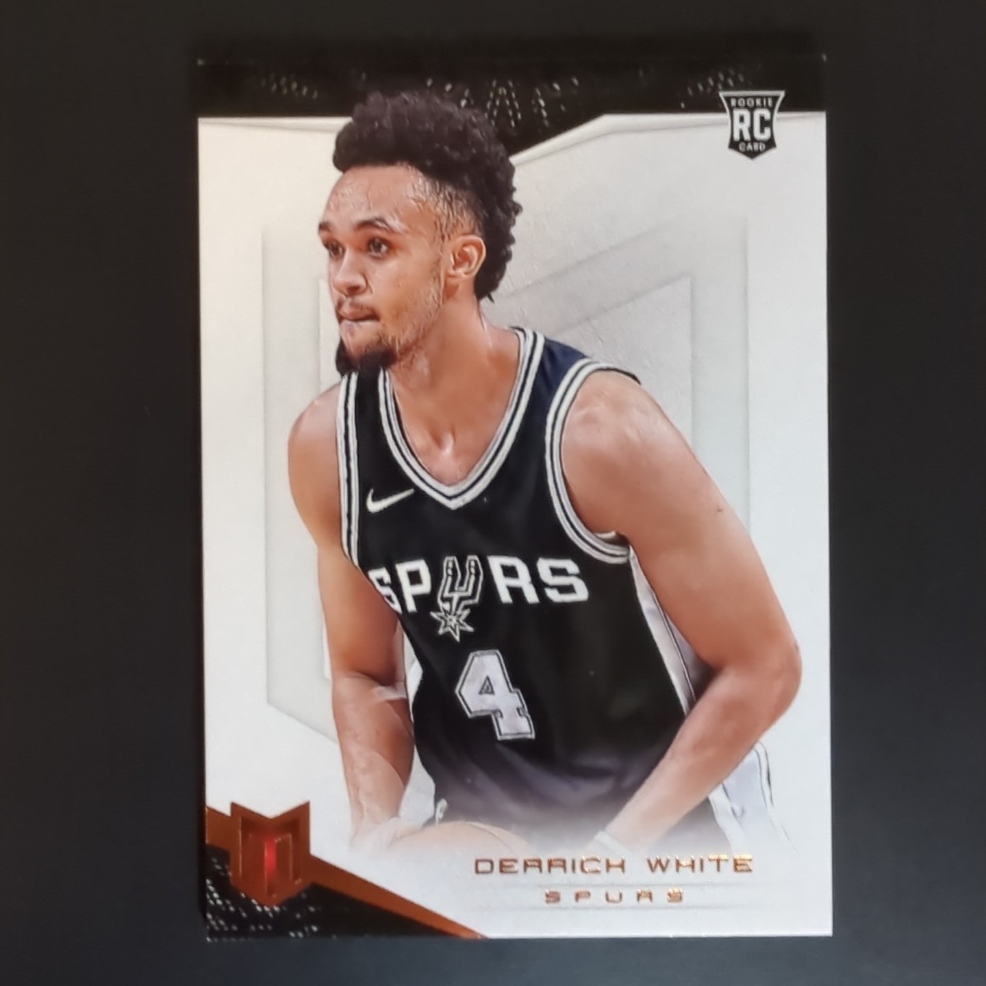 Derrick White 2017-18 Panini Chronicles Momentum #330 Rookie SAS RC