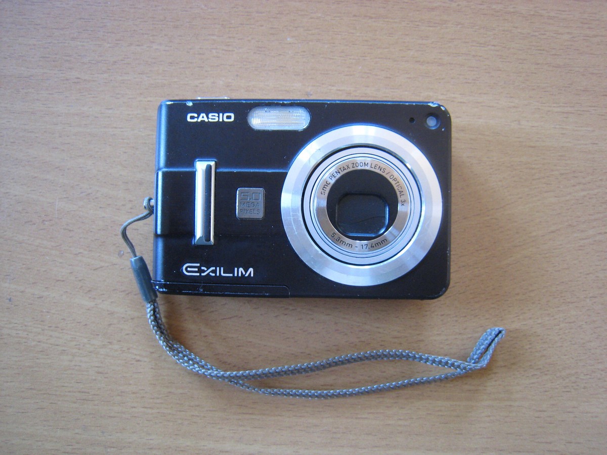 CASIO EXILIM EX-Z57 5.0メガピクセル デジタルカメラ EXILIM 5 0MEGAPIXELS DIGITAL CAMERA EX-Z57 コンデジ CASIO