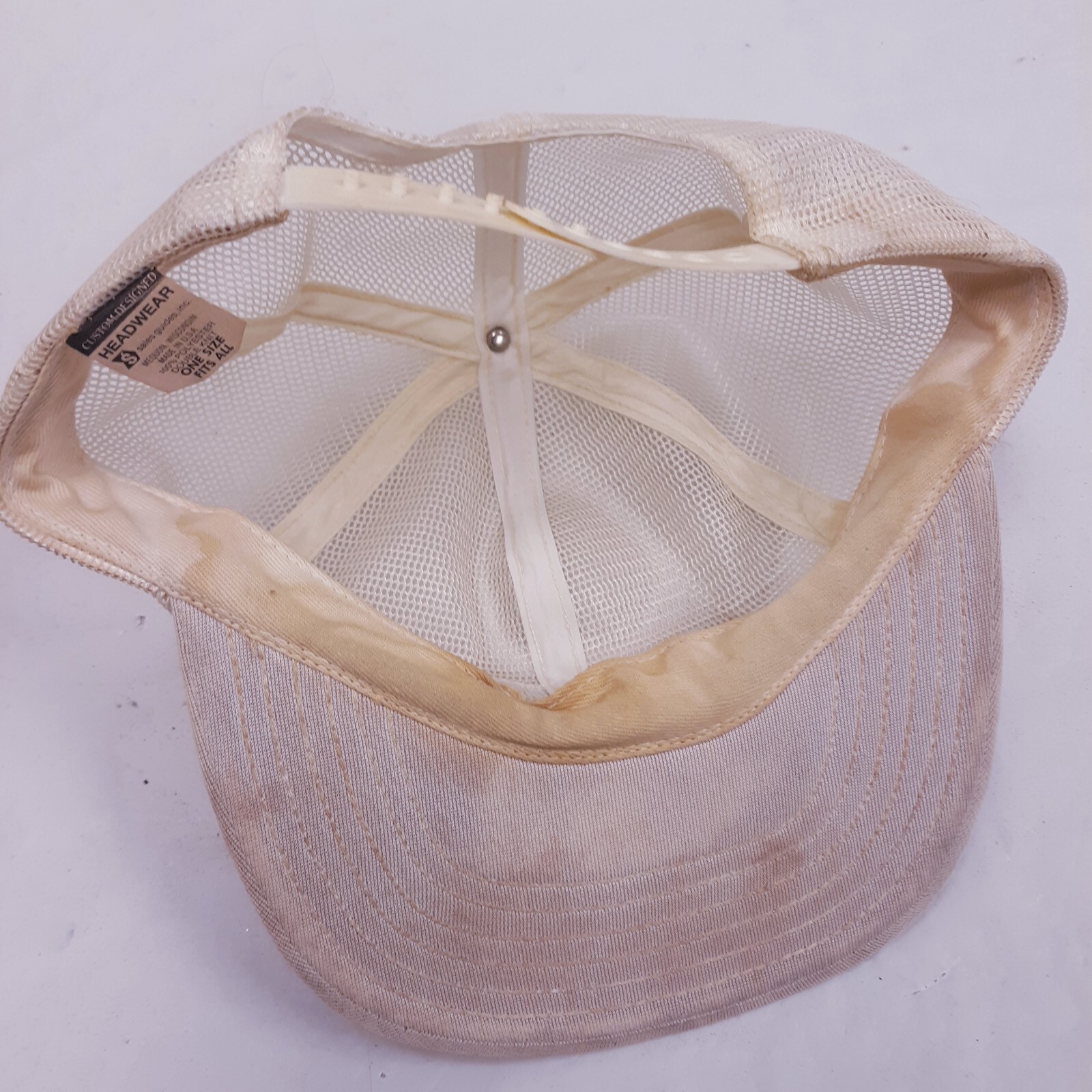 CUSTOM designed "CASES" HAT SNAPBACK VTG Beige Fr… - image 3