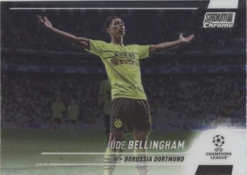 2021-22 Topps Stadium Club Chrome UEFA Jude Bellingham Blue Prism