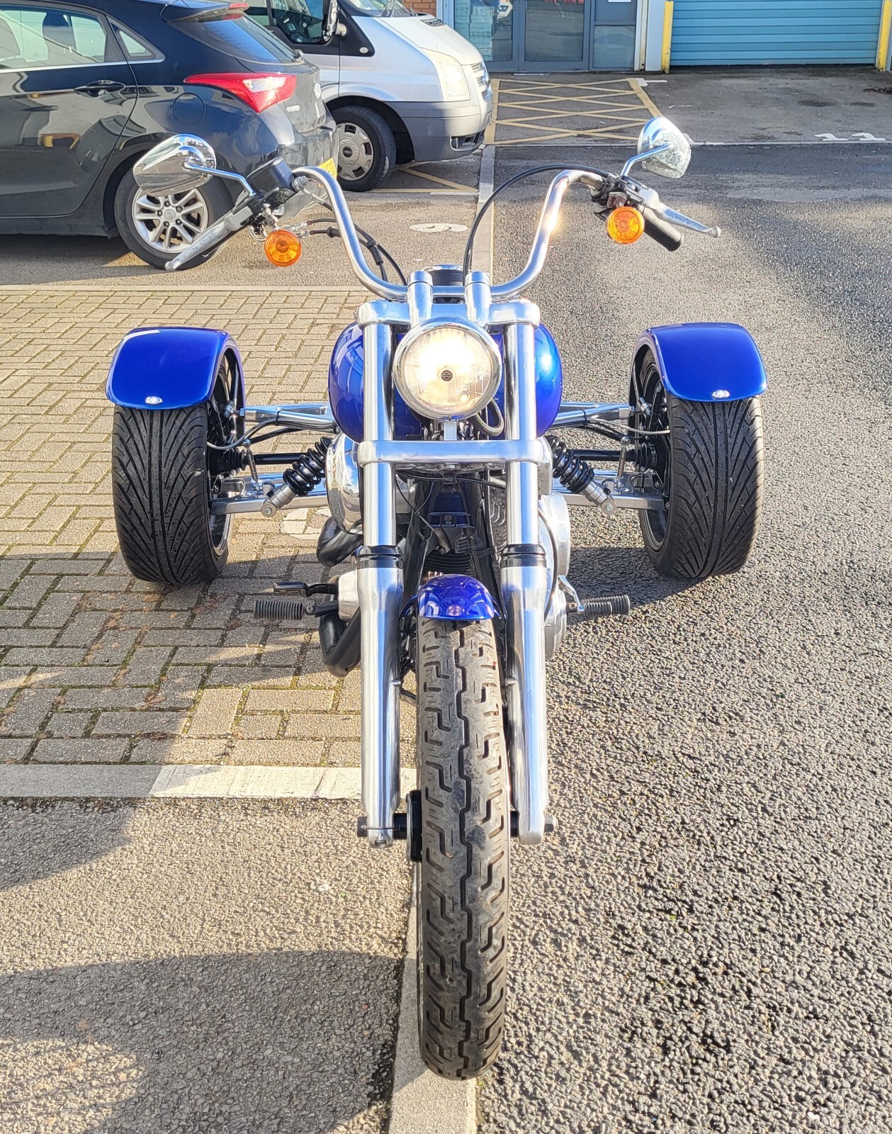 Harley Davison Street Bob Road Legal Trike We also buy trikes eBay