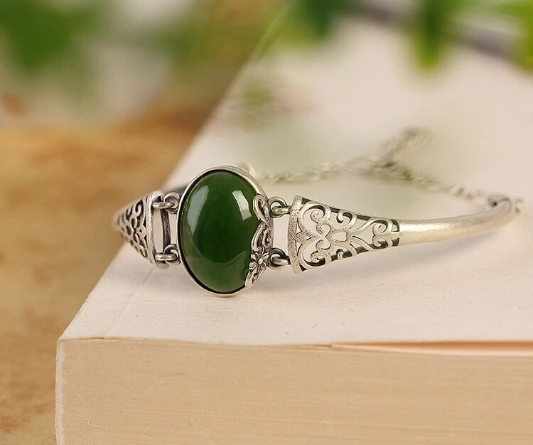 I03 Elegant Bracelet Vine Pattern And Green Jade Sterling Silver 925