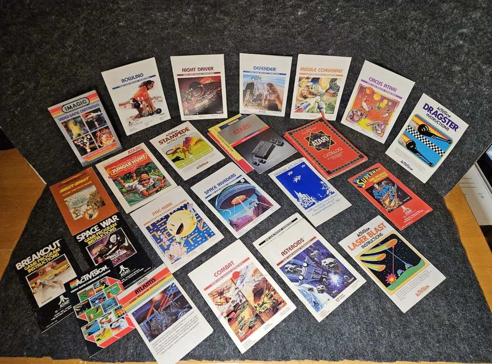 Lote de 27 manuales, catálogos y varios Atari y activación vintage Papeles Foto 3 de 3