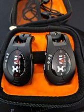 XVIVE U2 Guitar Wireless System with 1 Receiver and 2 Transmitters - Black