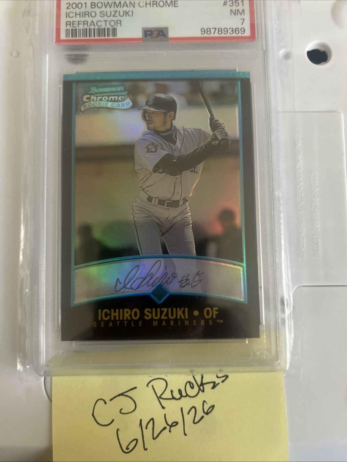 2001 Bowman Chrome - Rookie Refractors Ichiro Suzuki #351 (RC) PSA 7