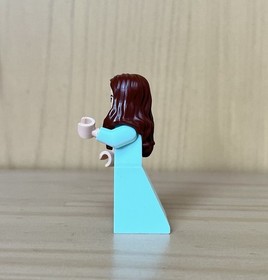 LEGO Carina Smyth Minifigure | 71042 Caribbean Pirates | Silent Mary