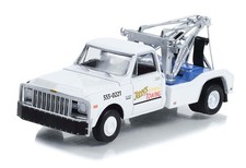 GREENLIGHT - CHEVROLET C-30 Dually Wrecker JERRYS Towing 1969 from the FALL G...