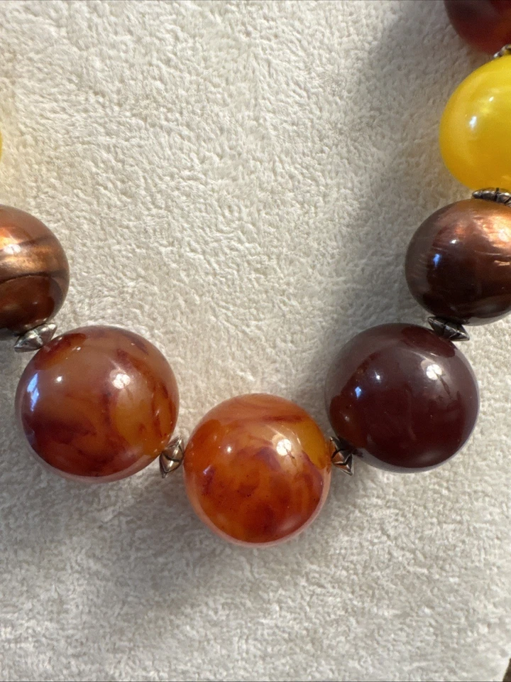 "Collar de cuentas de plástico Moonglow y jugo de manzana ámbar baquelita de colección 23"" probado" Foto 2 de 4