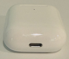 Original Apple Airpods 2nd Generation Wireless Charging Case