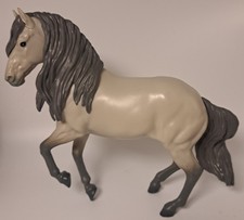 Breyer Reeves Horse Paddock Pals Truffle Grey...