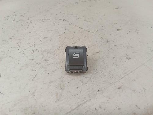 BMW 7 E65, E66, E67 Fensterheber Schalter Vorne rechts 8379597 2.99 27631029