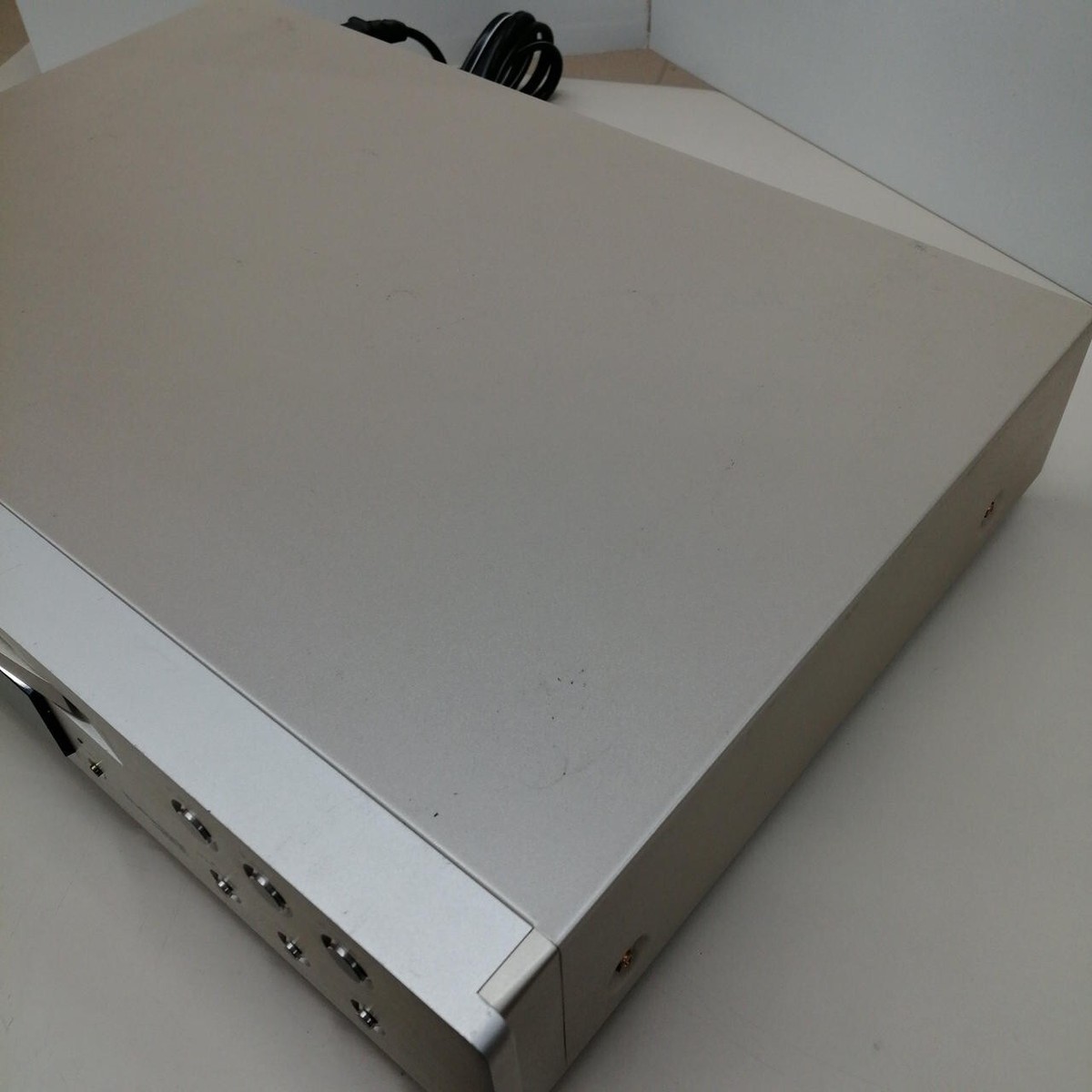 marantz DV8300 マランツDVDプレイヤー Marantz DV8300 Universal DVD/SACD Player | Sound & Vision