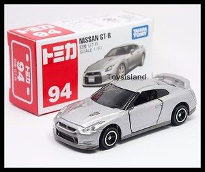 TOMICA 94 NISSAN SKYLINE GT-R R35 1/61 