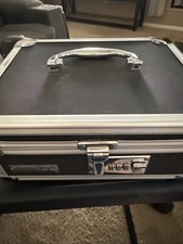 Vaultz Locking Security Case w/ Combo   Black Storage / Pistol Size