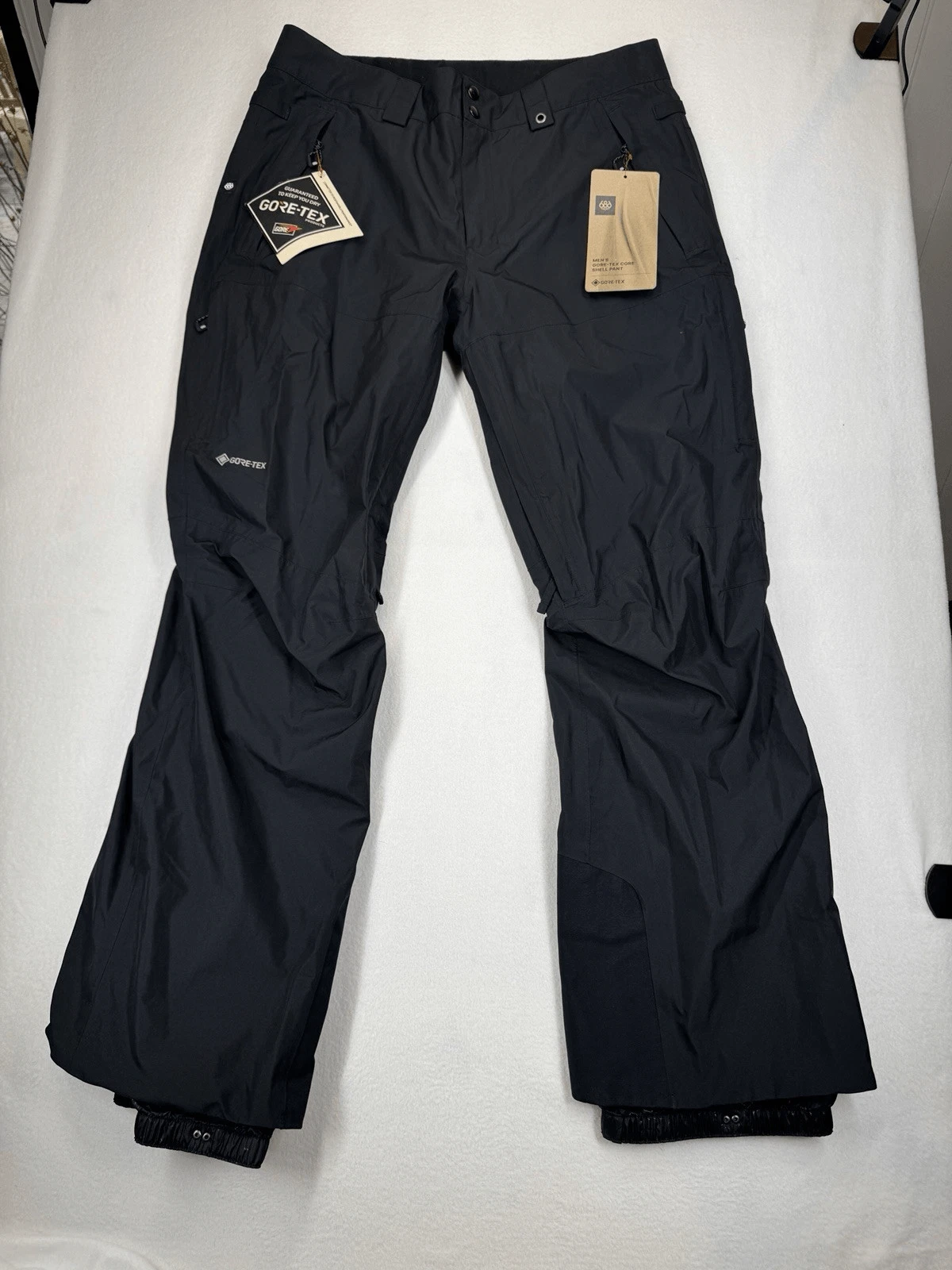 686 Men's Gore-Tex Core Shell Pants Black Small NWT
Opens in a new window or tab