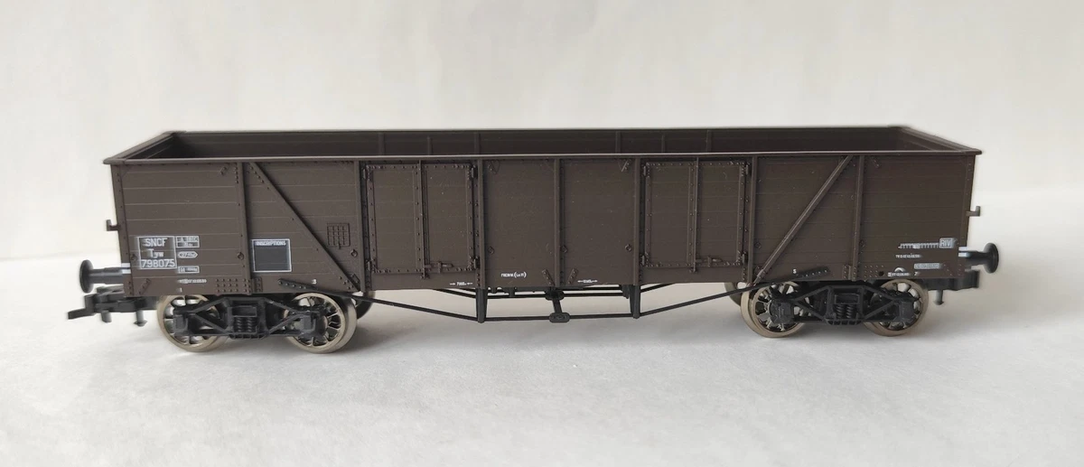 Lot De 9 Wagons HO Fleischmann - Tombereaux Et Nettoyeur De Voie - Occasion