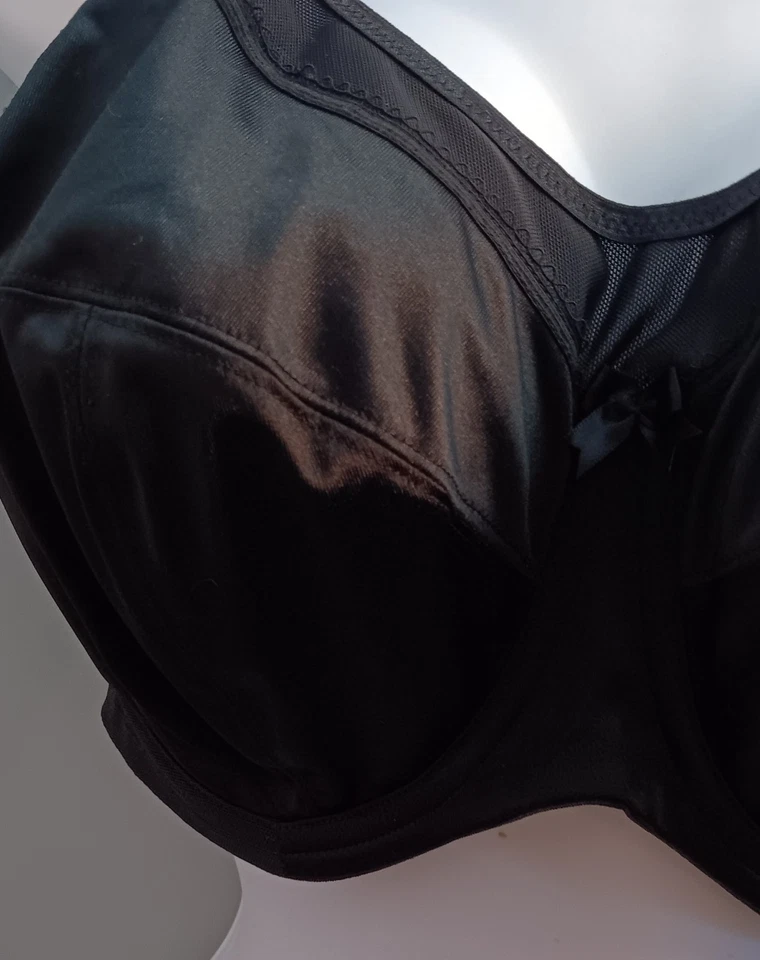 Shiny Black Satin Unlined Wired Extra Full Coverage 3 Parts Cup Goddess Bra 36FF - Image 3 of 4
