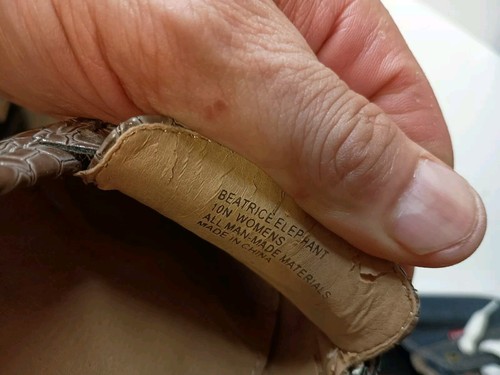 GH Bass & Co “Beatrice” Chocolate Loafer 10N Crocodile Print Memory Foam Slip On - Picture 7 of 10