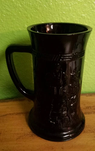 VINTAGE BLACK MILK GLASS BEER MUG GERMAN FESTIVAL SCENE