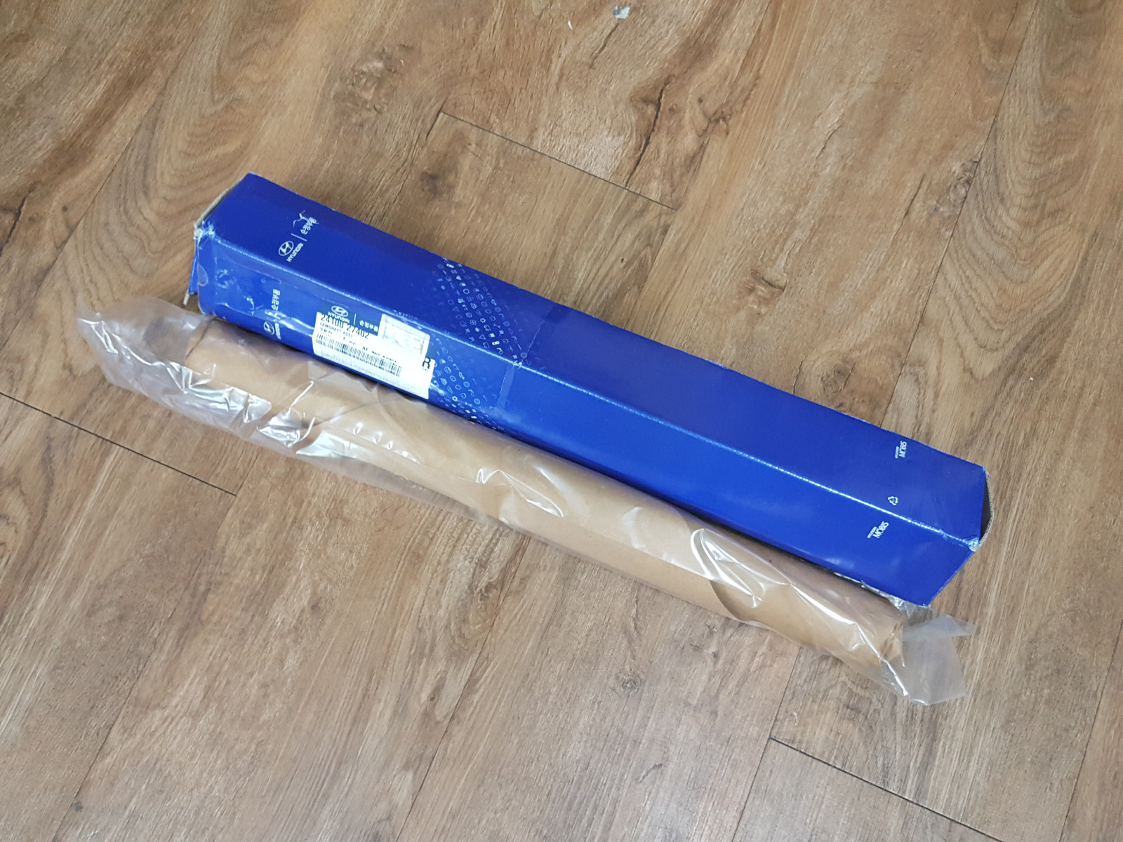 GENUINE CAMSHAFT ASSYEXHAUST 242002G700 For Hyundai Sonata,Kia Optima