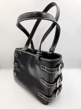 Schwarzkopf Professionals Black Leather Cinch Bag With Buckle Detail